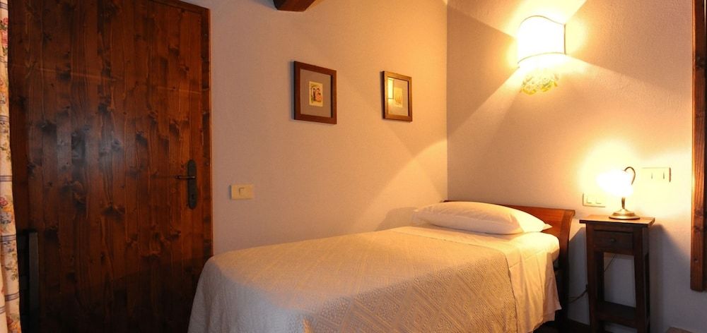 Borgo Mandoleto Apartment, 2 Bedrooms (5 pax) 2