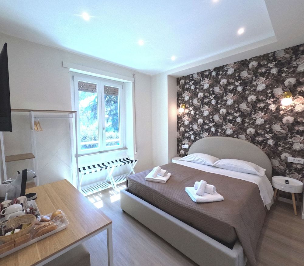 Aurelia Garden Rooms B&B Superior Double or Twin Room 3