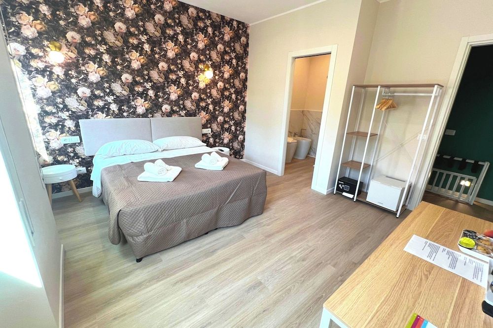 Aurelia Garden Rooms B&B Superior Double or Twin Room