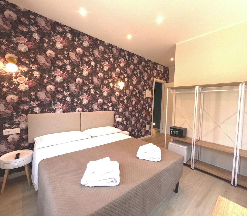 Aurelia Garden Rooms B&B Superior Double or Twin Room 4