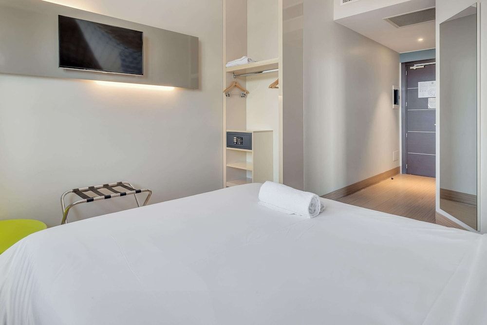 B&B Hotel Milano San Siro Double Room, Non Smoking 3