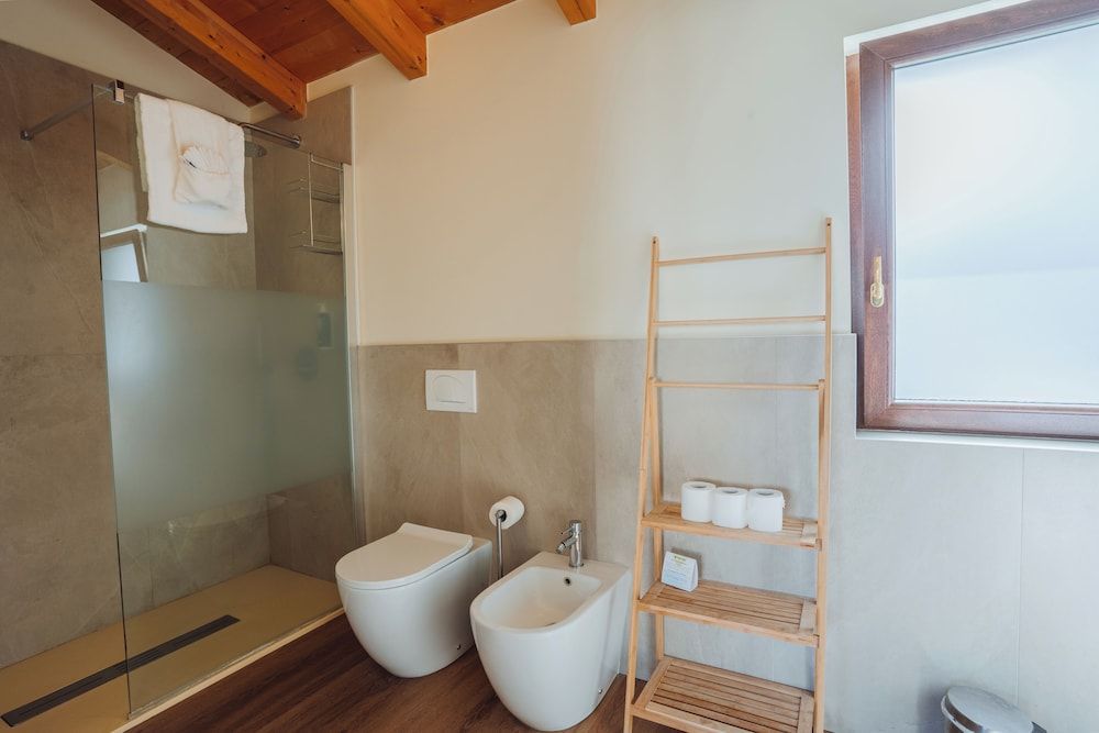 Garda Relais Panoramic Triple Room 7