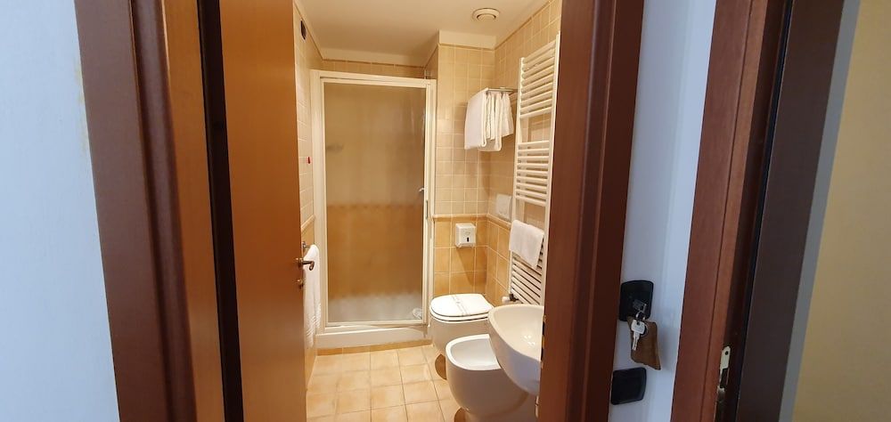 Hotel Carignano Basic Double Room 6