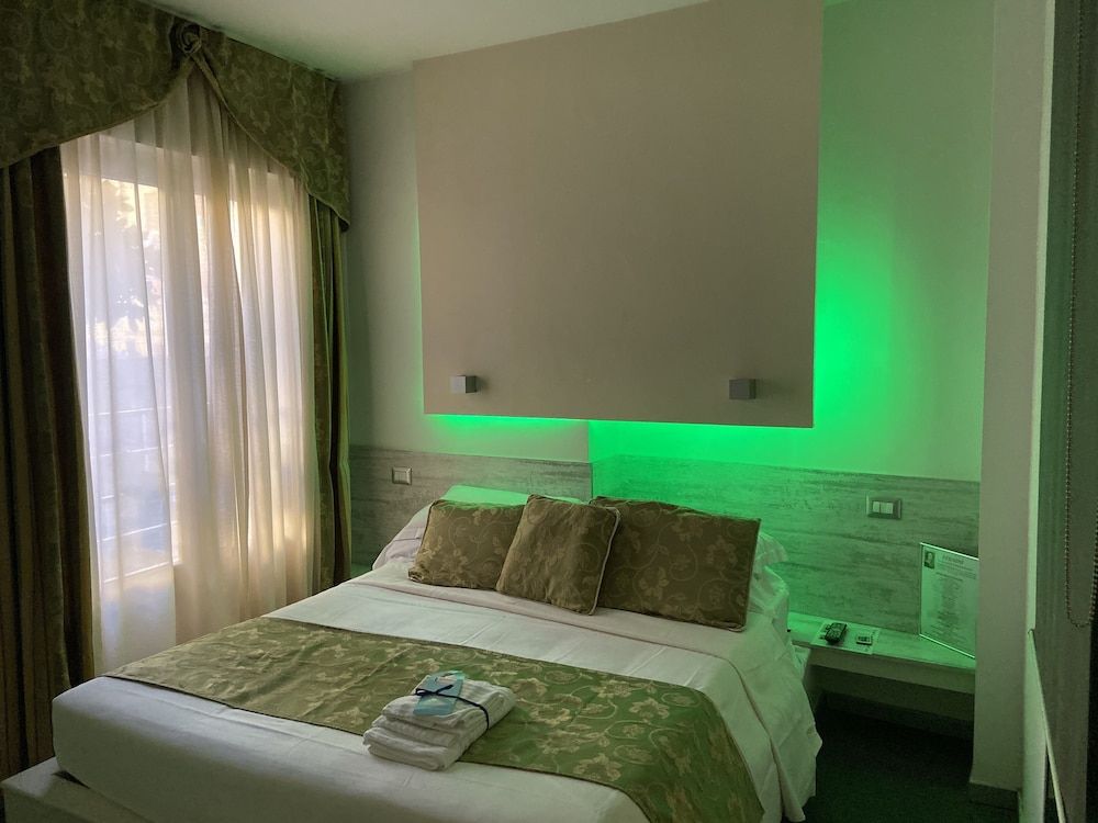 Relais San Pietro Superior Double Room 8