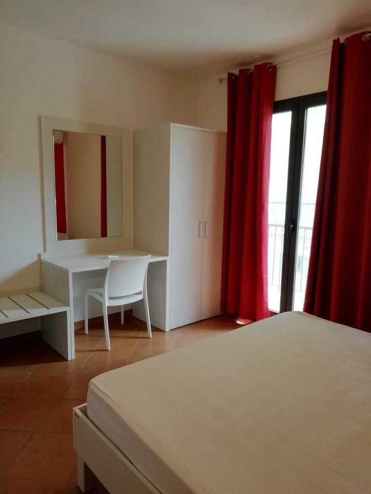 Tus' Hotel Superior Apartment 5