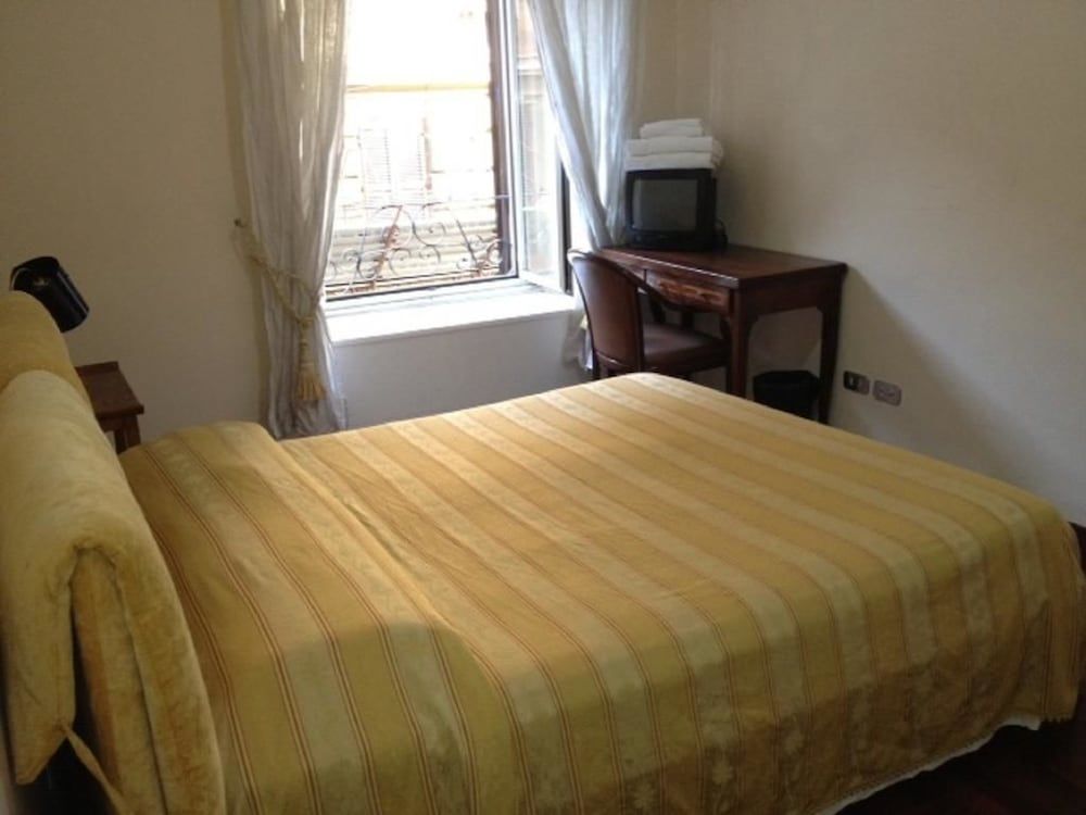 undefined B&B Colosseum Rooms 7