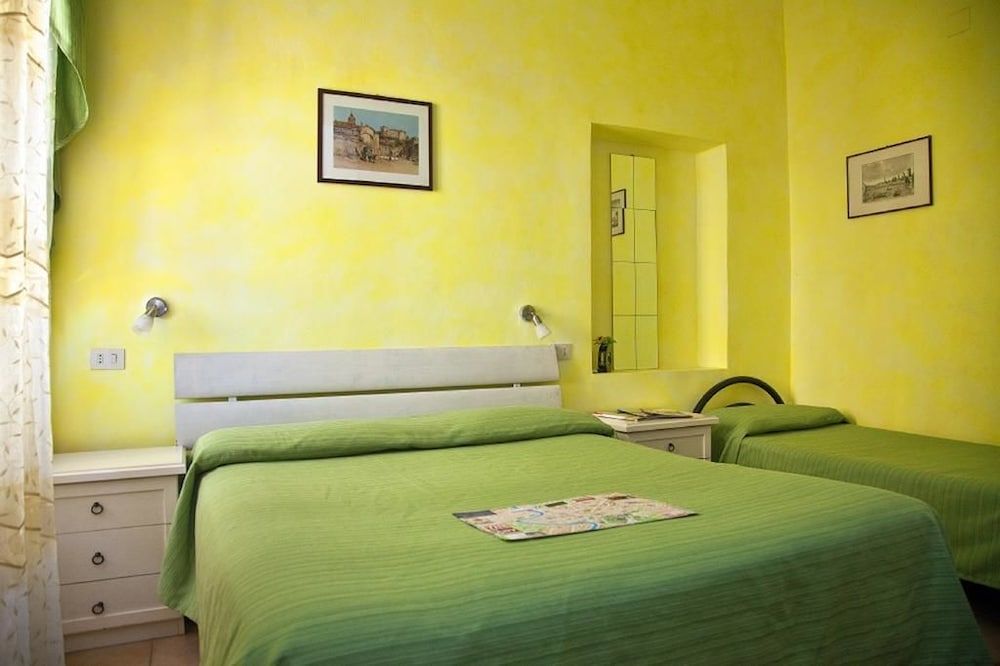 undefined B&B Colosseum Rooms