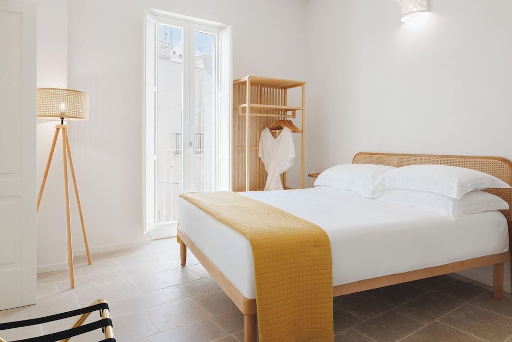 Santa Maria 24 - Luxury Apartments Exclusive Apartment, 1 King Bed with Sofa bed 5