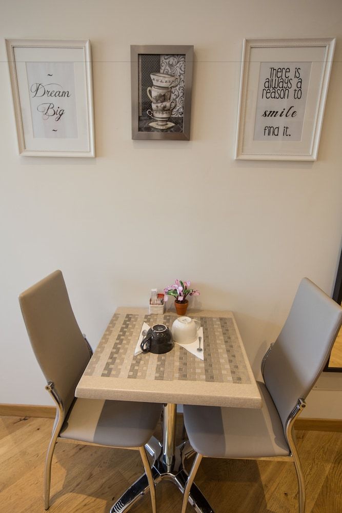 undefined Vatican City Relais 9