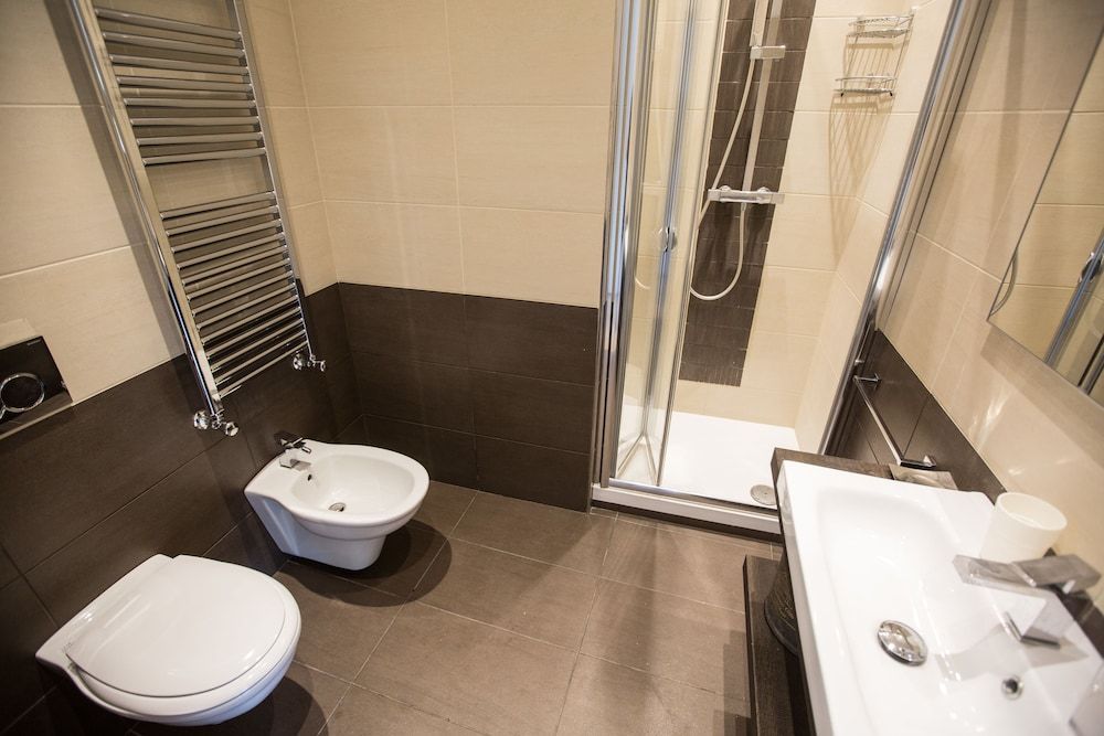 Vatican City Relais Deluxe Double Room 16