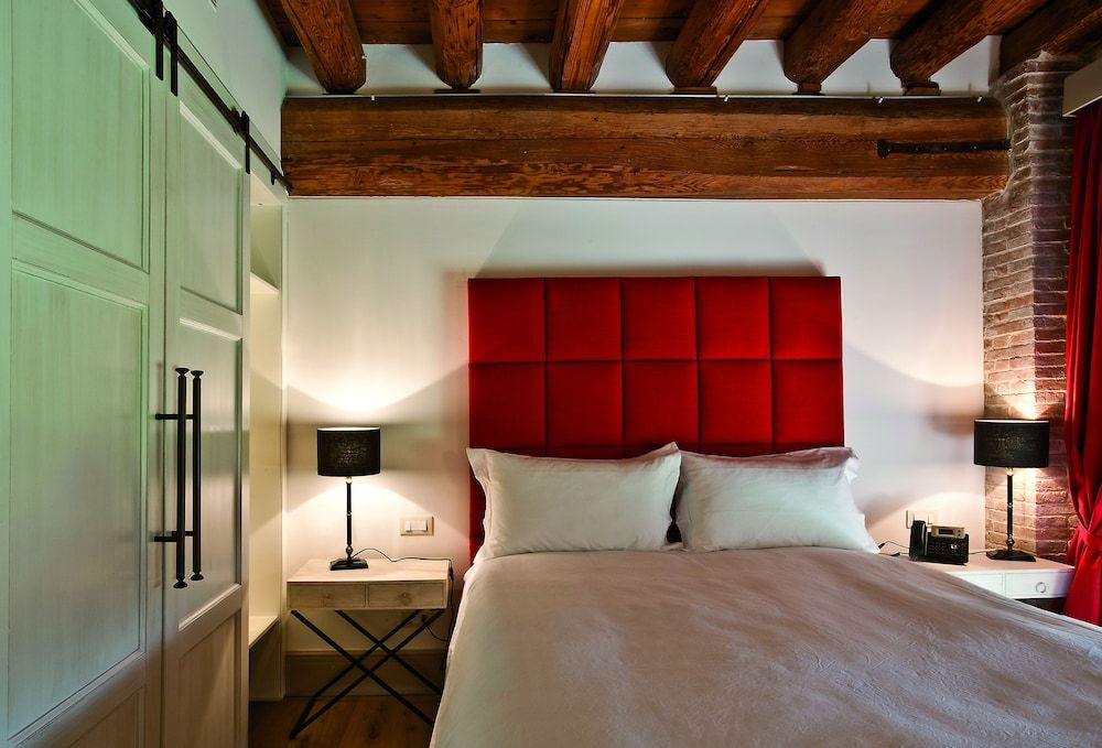 La Barchessa di Villa Pisani Superior Double Room 4