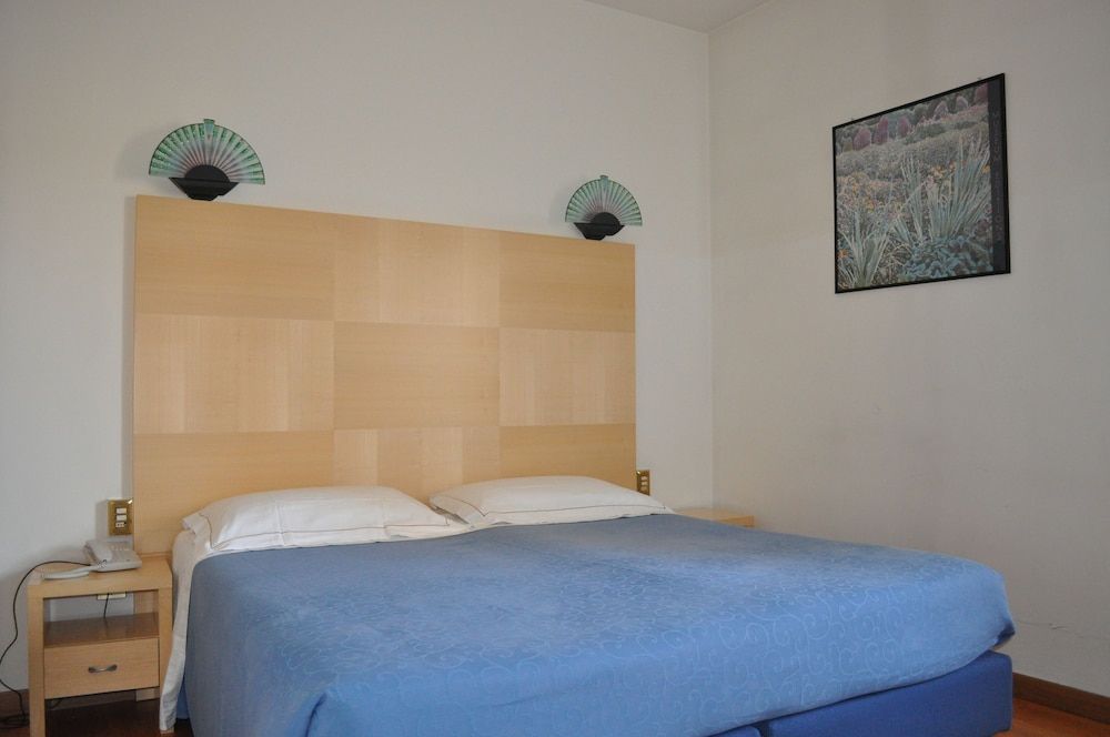 Hotel Igea Double Room 3