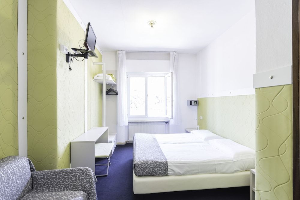 Economy Double or Twin Room