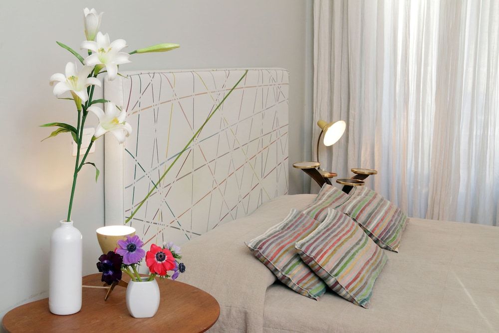 undefined Mecenate Rooms 2