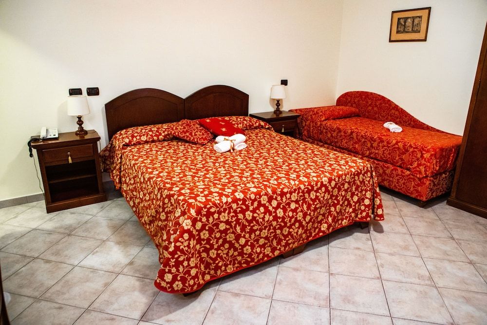 Hotel Il Cavalier D'Arpino Triple Room