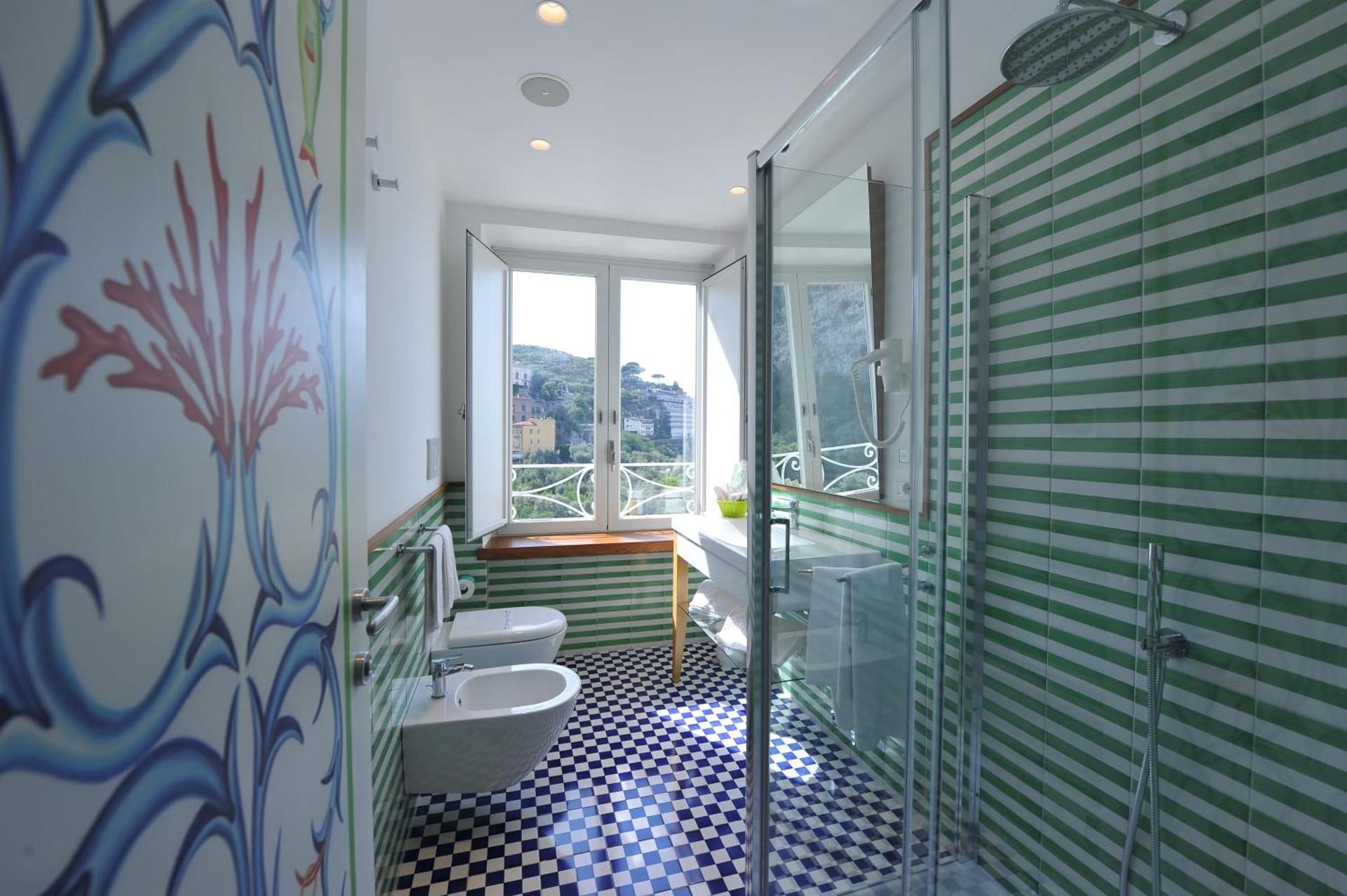 Maison Lauren Deluxe Double or Twin Room with Sea View 7