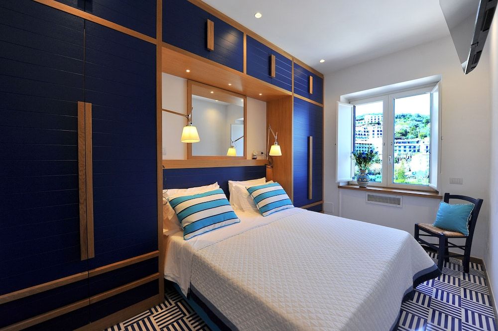 Maison Lauren Deluxe Suite 3