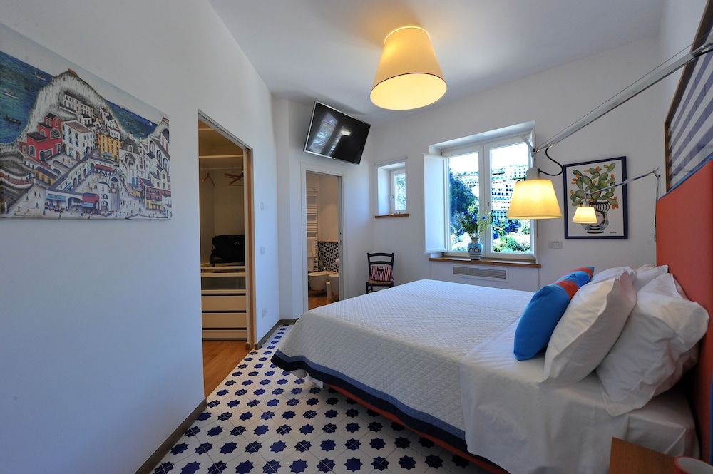 Maison Lauren Deluxe Suite