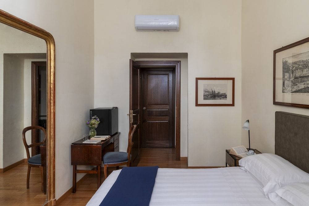 Hotel Scalinata di Spagna Economy Double or Twin Room 15