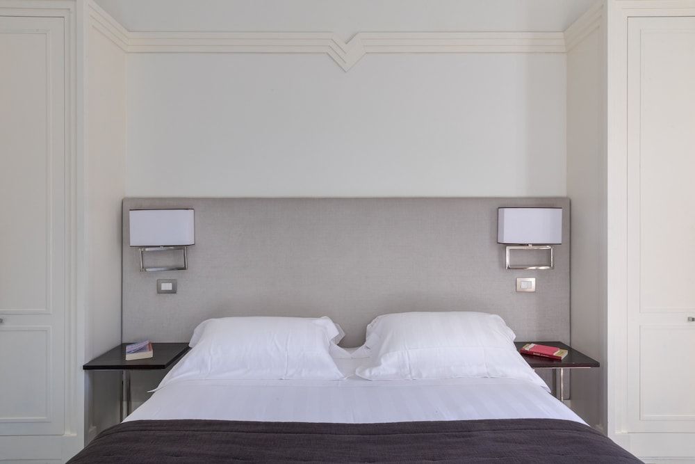 Hotel Scalinata di Spagna Deluxe Double or Twin Room, City View, Annex Building 3