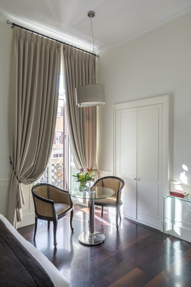 Hotel Scalinata di Spagna Deluxe Double or Twin Room, City View, Annex Building 14