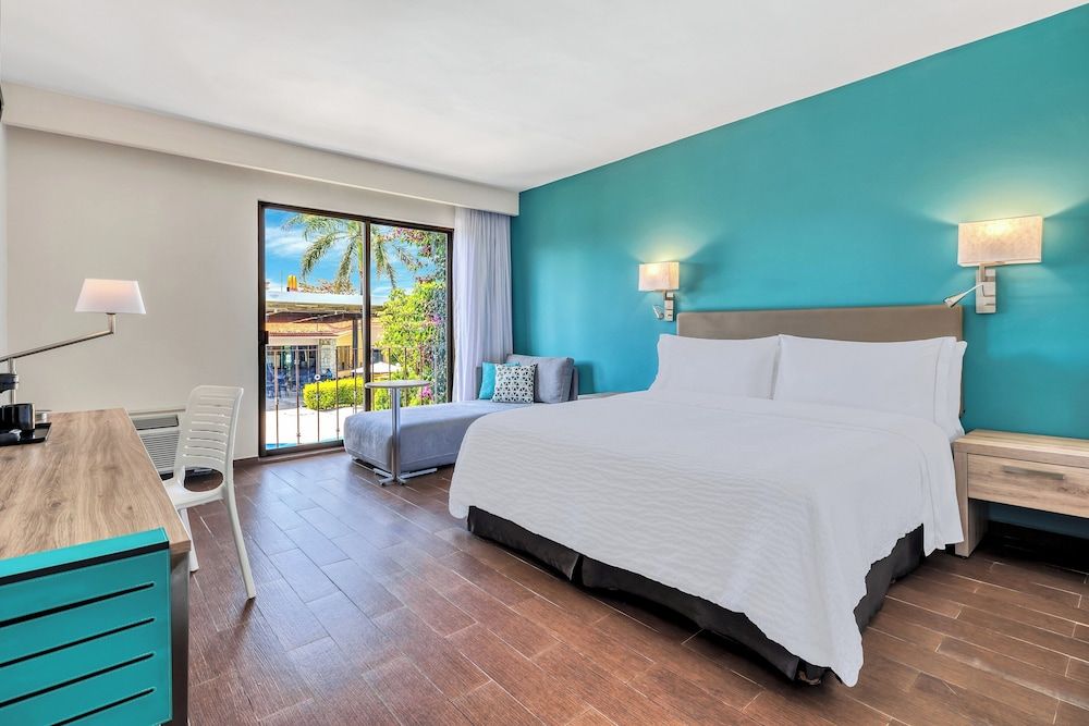 Fiesta Inn Oaxaca Executive Room, 1 King Bed 2