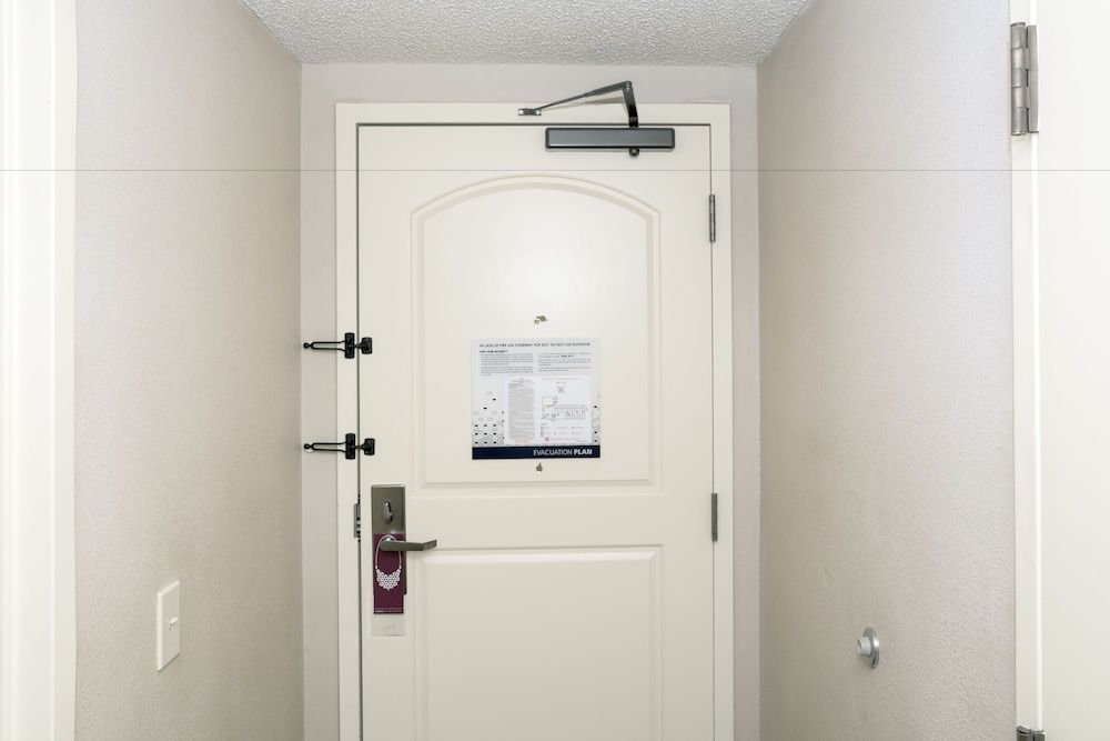 Room, 1 King Bed, Accessible