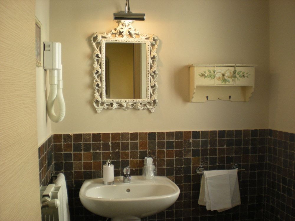 PortAtenea Atenea Collection Superior Double or Twin Room 4