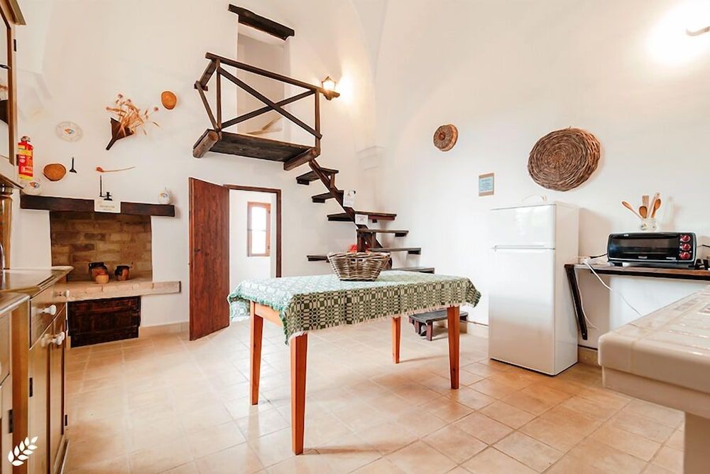Terra di Leuca Double Room, Shared Bathroom 5