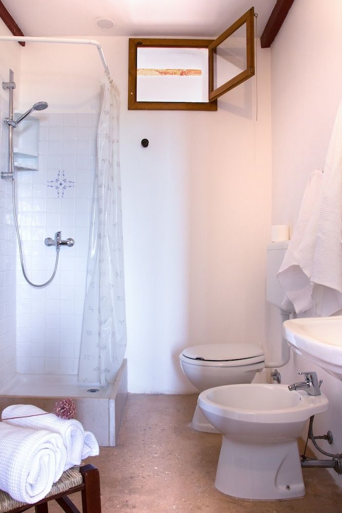 Terra di Leuca Double Room, Shared Bathroom 6