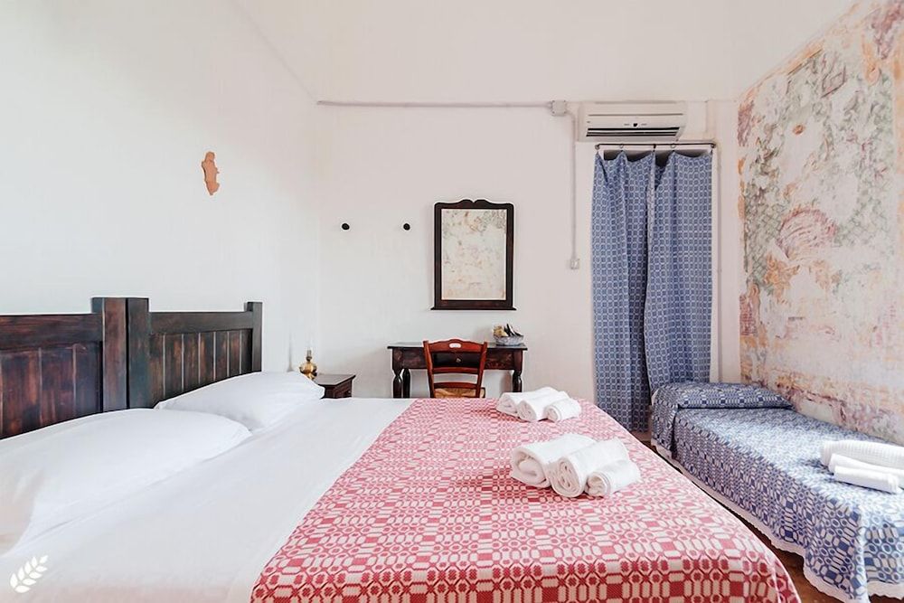 Terra di Leuca Double Room, Shared Bathroom 4