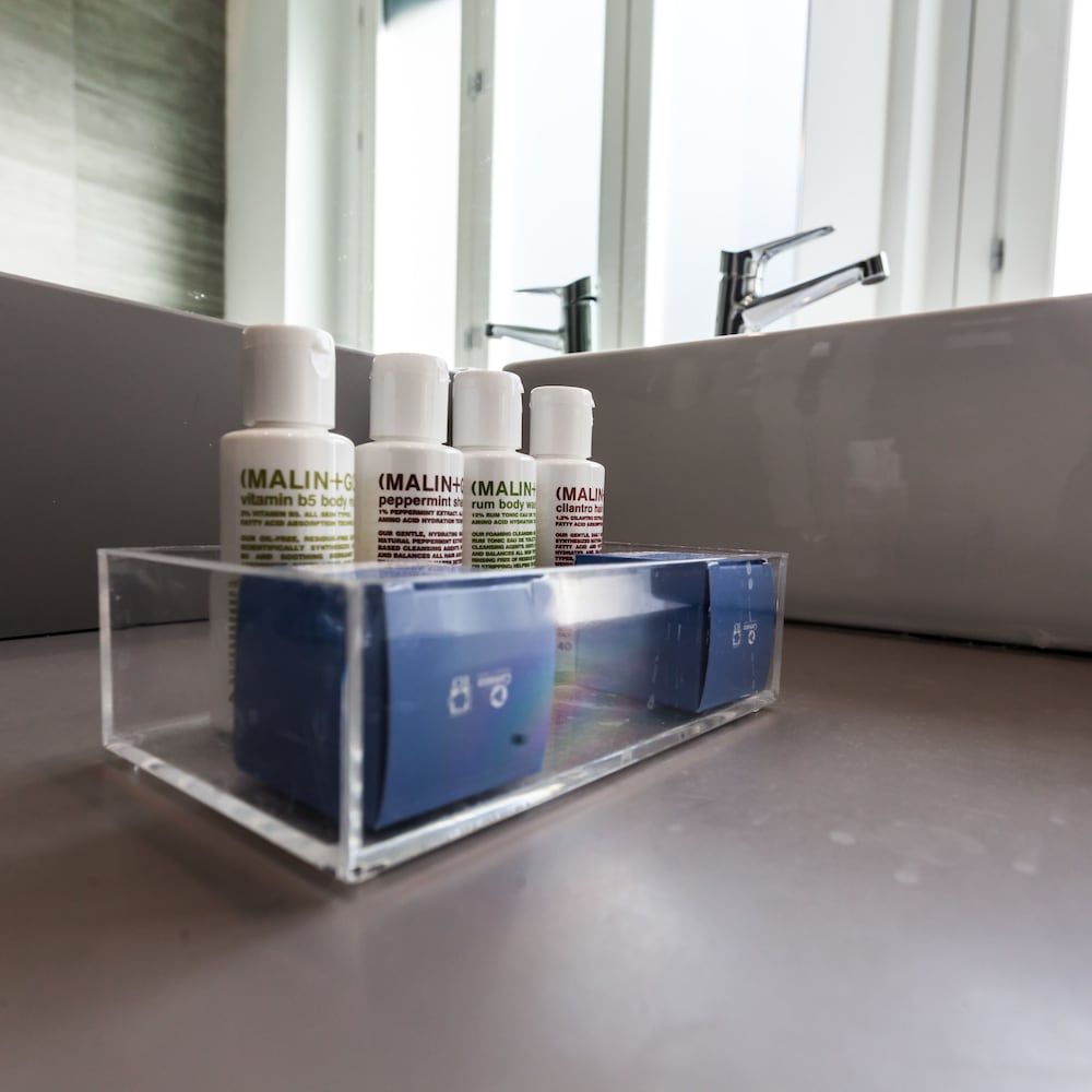 undefined M2M Made To Measure 7