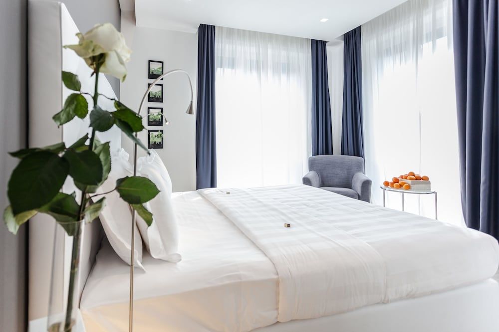 undefined M2M Made To Measure