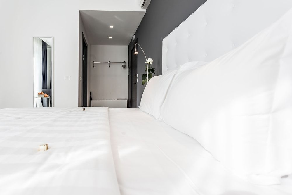 undefined M2M Made To Measure 3