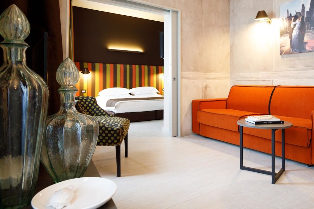 Fifty House Cellini Executive Suite 7