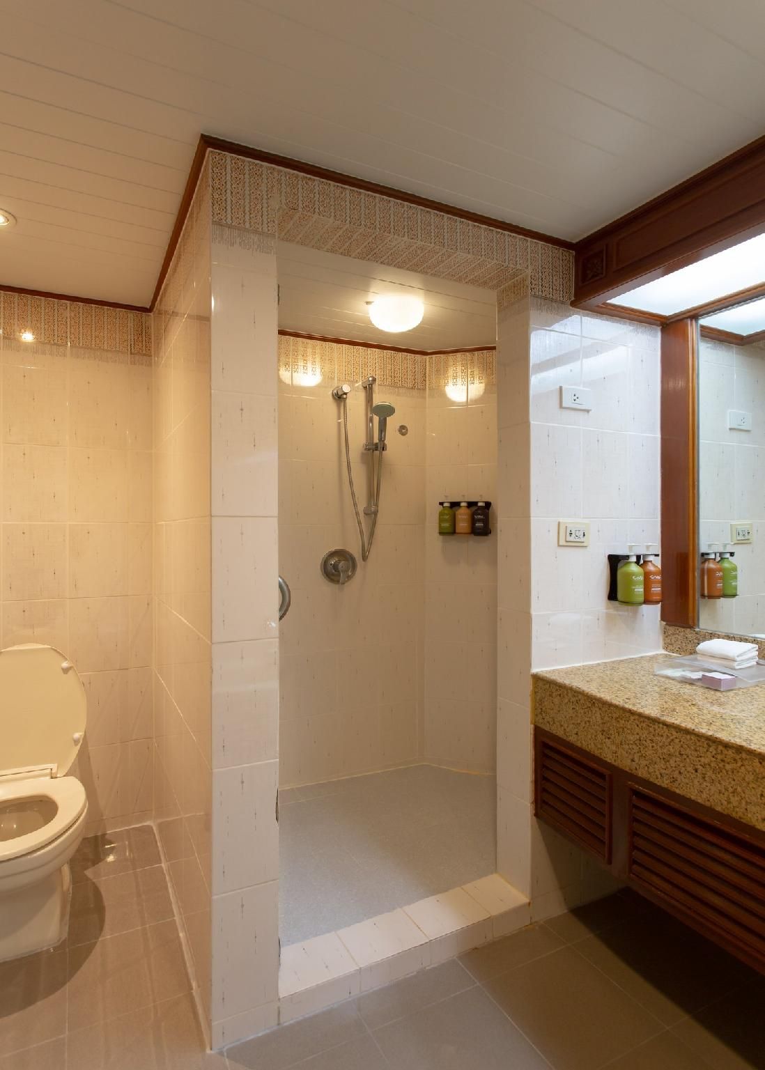 undefined Centara Riverside Hotel Chiang Mai 8