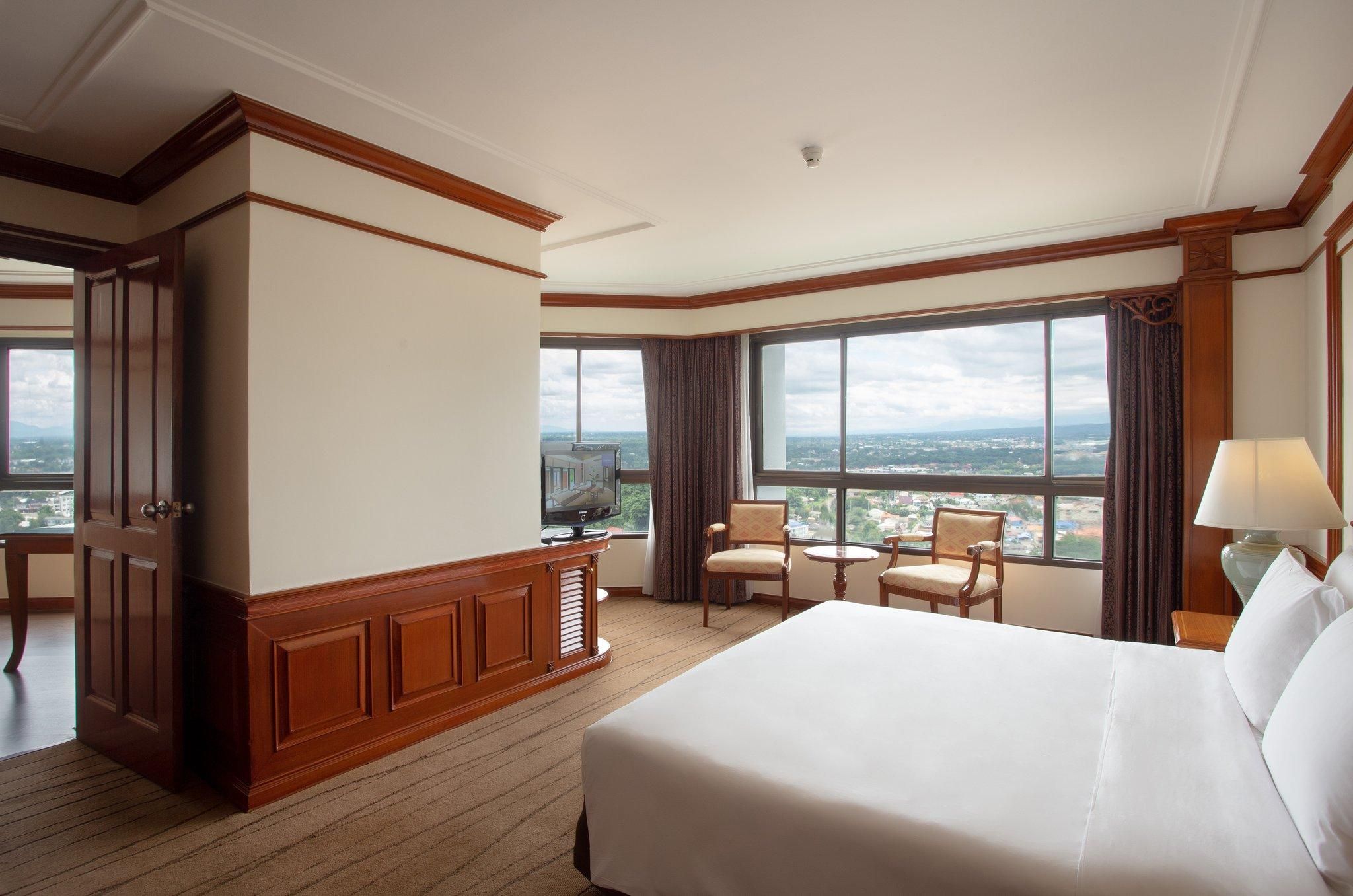 undefined Centara Riverside Hotel Chiang Mai 3