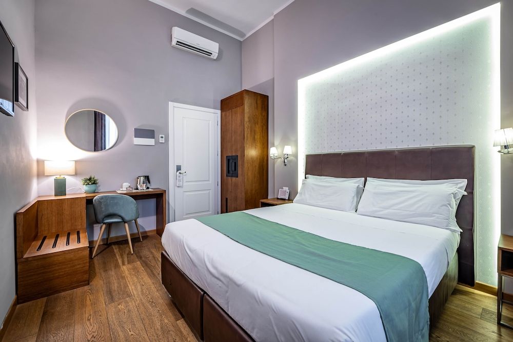 undefined Antico Centro Suites 4