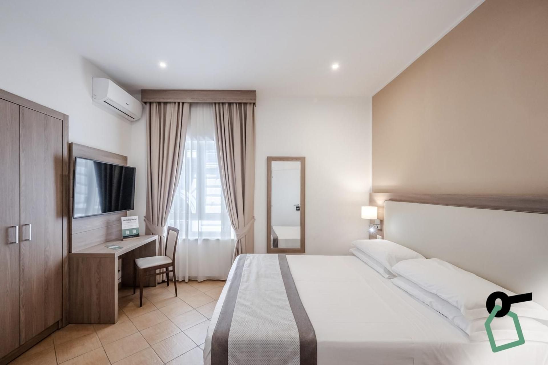 Double or Twin Room with Private External Bathroom