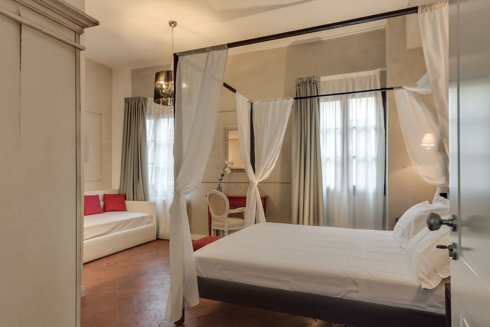 undefined Residenza d'Epoca Borgo Albizi