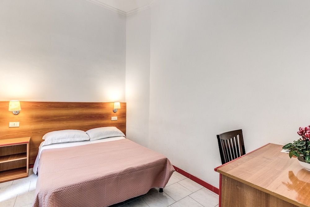 Hotel Altavilla 9 Standard Double Room 2