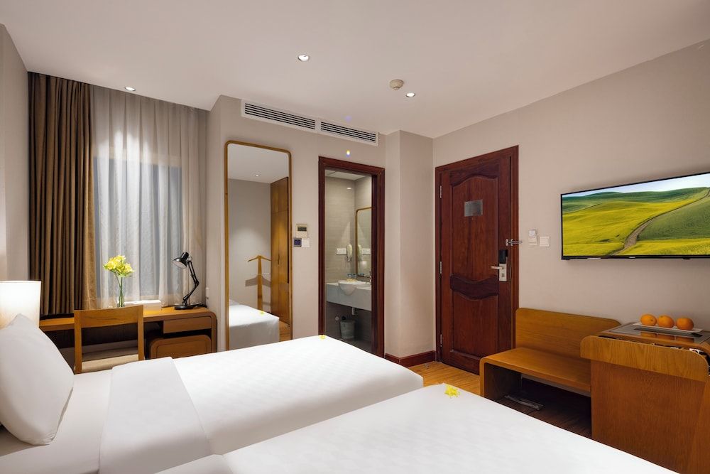 undefined Harmony Saigon Hotel & Spa 2