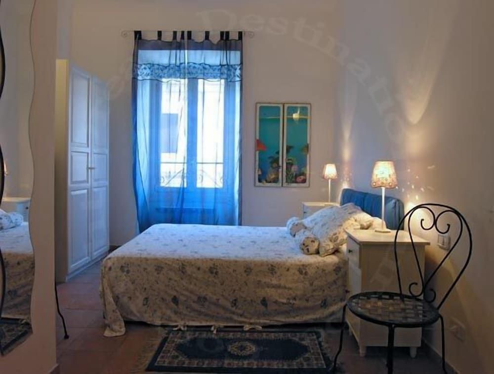 Aenea's B&B Romantic Double Room 3