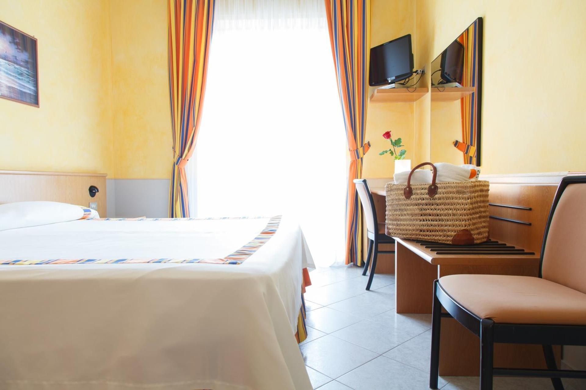 Superior Double or Twin Room with Sea View
