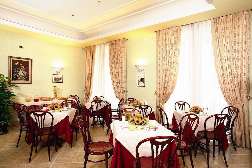 undefined Hotel Demetra Capitolina 9