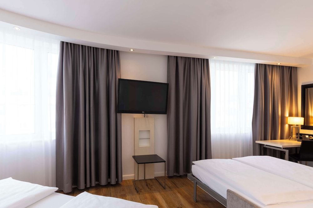 undefined Scandic Berlin Kurfürstendamm 4