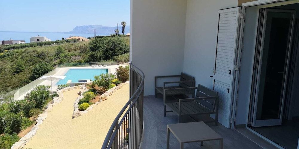 La Blanca Resort & Spa Superior Double Room, Sea View