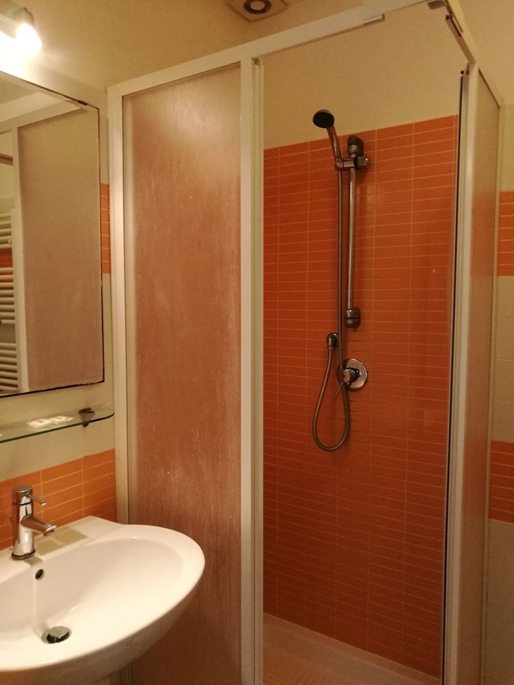 Palma Residences In Rome Basic Double or Twin Room, 1 Double or 2 Twin Beds 14