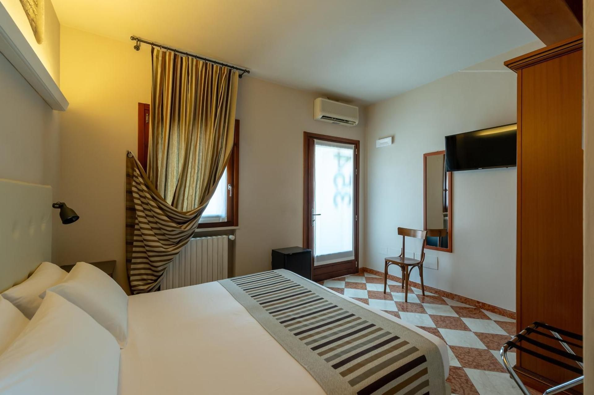 Double or Twin Room