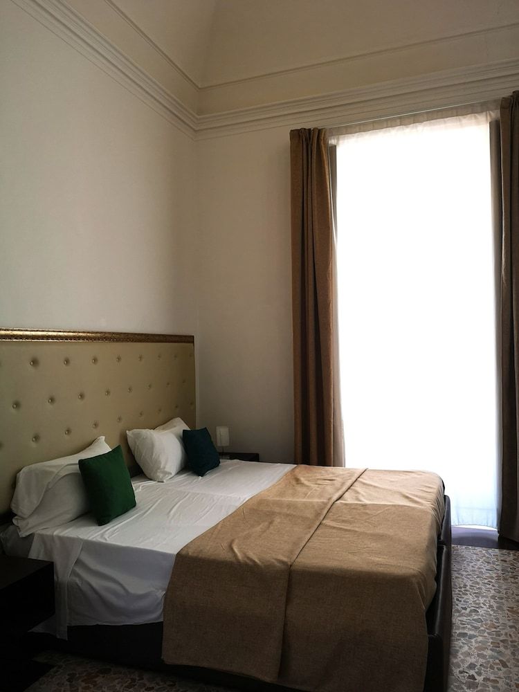 Hotel Valentino Comfort Triple Room